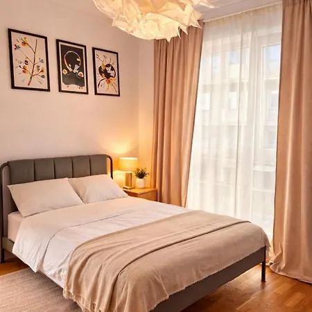Modern | Metro Front | Netflix | Balcony Apartmán Bukurešť